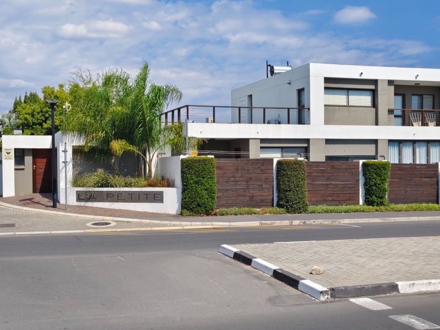 3 Bedroom Property for Sale in Berg En Dal Western Cape